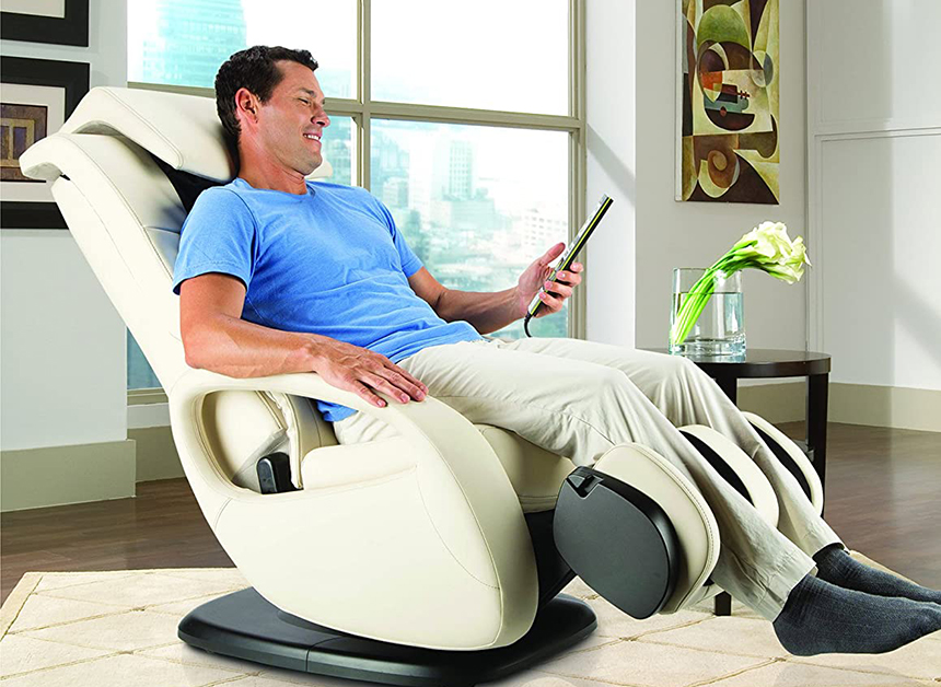 9 Best Massage Chairs Under $2000 for Premium Relaxation and Optimum Comfort (Winter 2023)