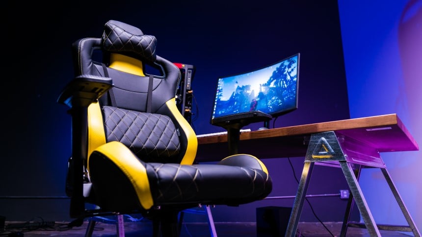 5 Best Massage Gaming Chairs - Be Cozzy and Comfy While You Play (Winter 2023)