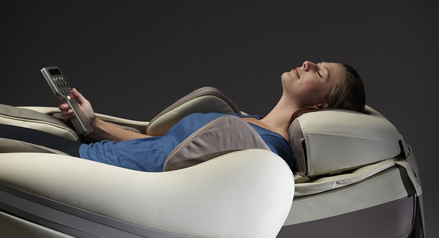 6 Best Massage Chairs for Neck And Shoulders - You Can Live Without Pain (Winter 2023)